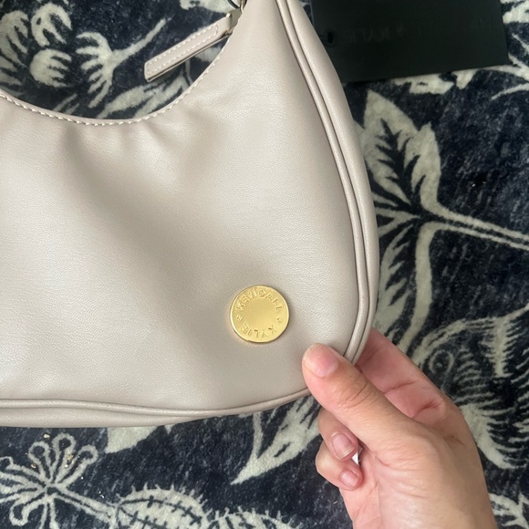 NWT Kendall + Kylie‎ Taupe Hobo Handbag Purse - Picture 2 of 4